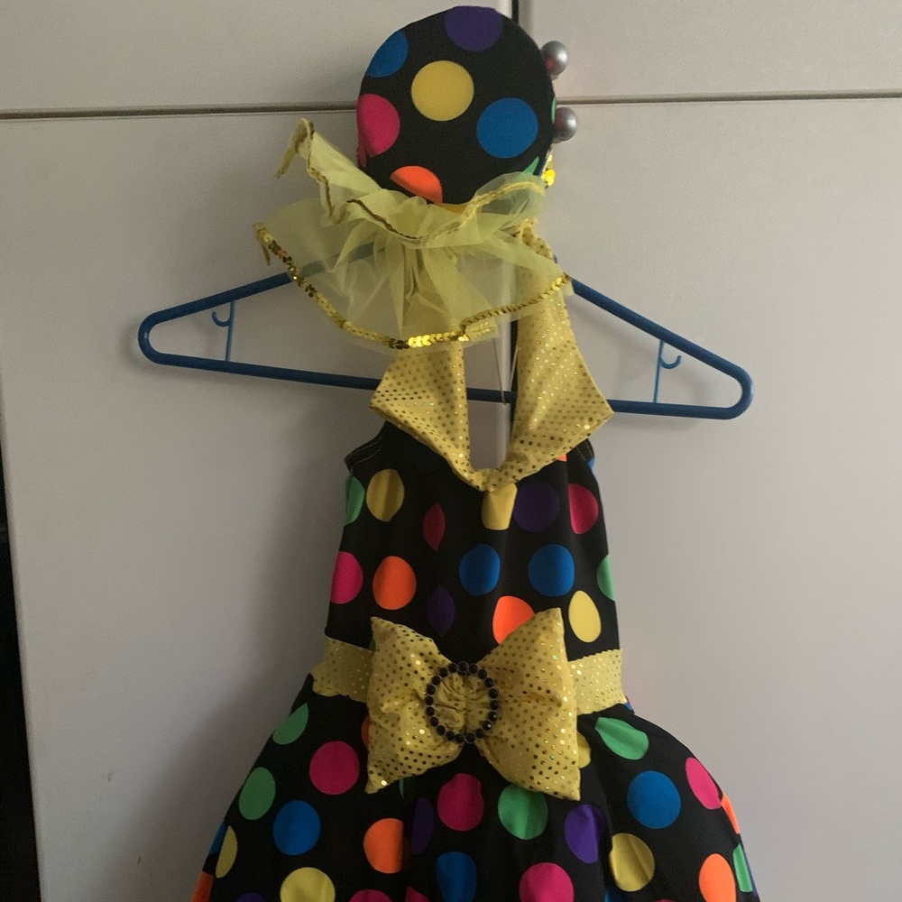 Black/rainbow child tap costume